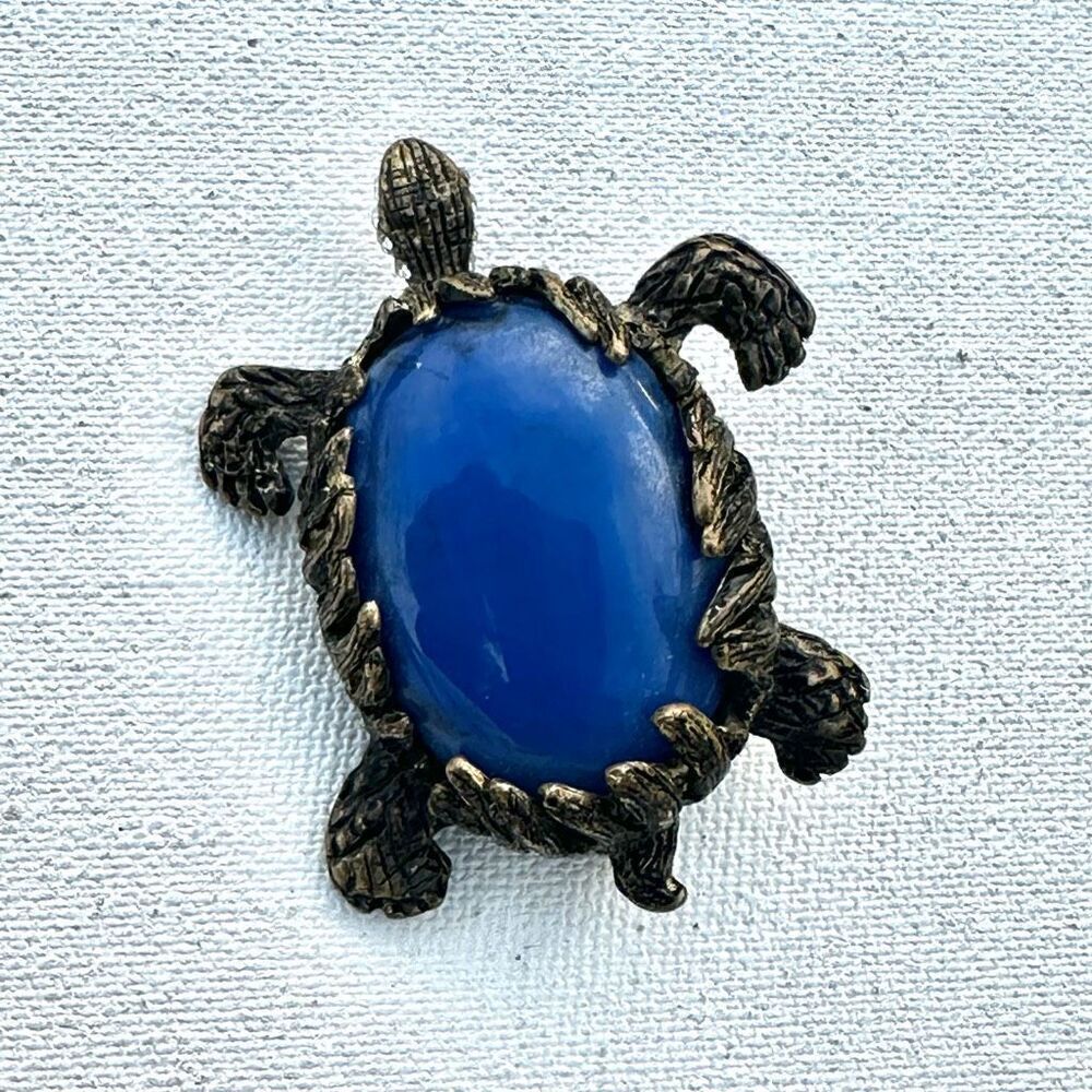 Banana Republic turtle blue bronze tone brooch